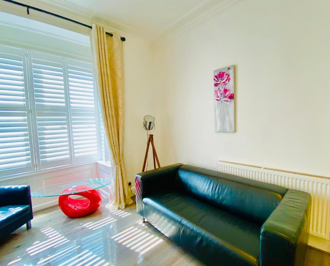 York City Center Apartments With Free Private Parking Exterior photo